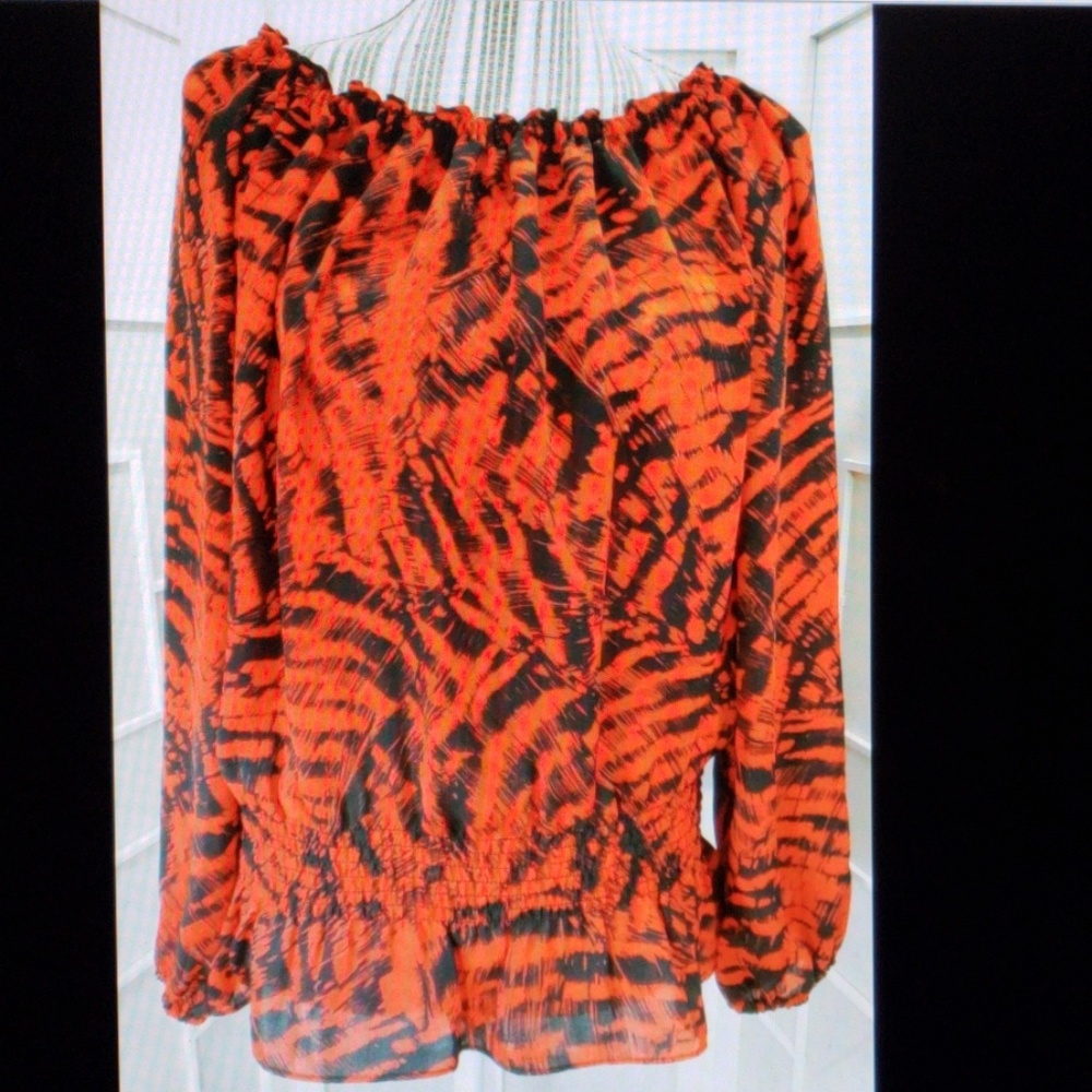 NWT Sz 12 Michael Kors Red & Black Blouse